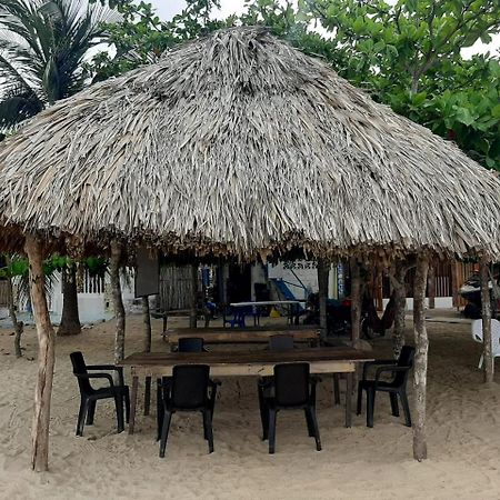 Casa Madriguena Hostel Rincón Buitenkant foto
