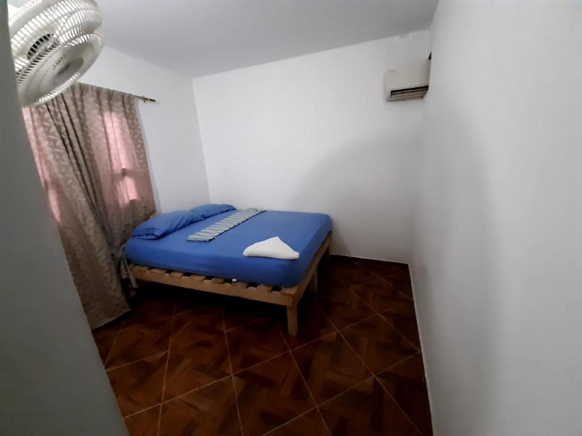 Casa Madriguena Hostel Rincón Buitenkant foto