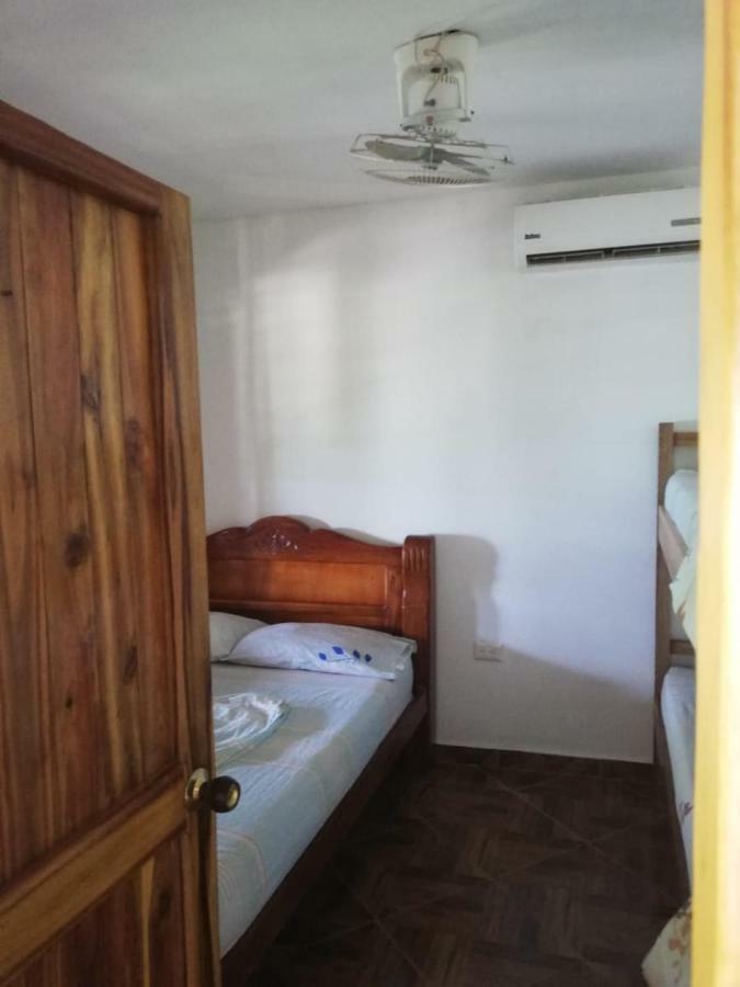 Casa Madriguena Hostel Rincón Buitenkant foto